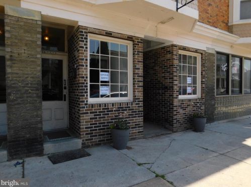 406 1st Ave, Parkesburg, PA 19365-1204