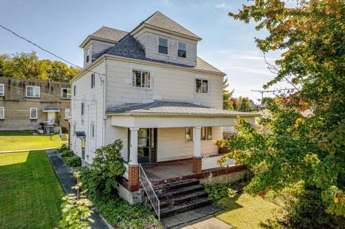 1418 Strawn Ave, New Kensington, PA 15068-5248