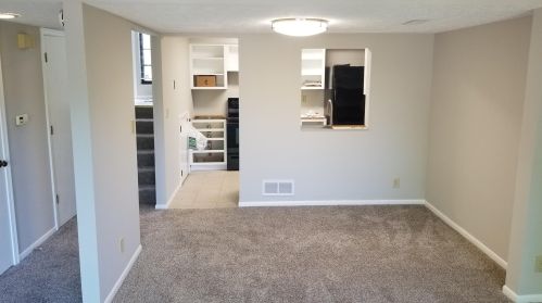 6325 Brookside Dr, Florence, KY 41042-1141