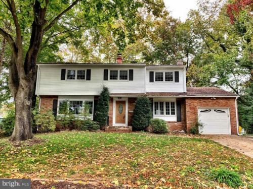 12 Rosalind Dr, Trenton, NJ 08648-3213