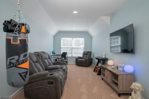 4 Evergreen Way, Mount Arlington NJ  07856-1377 exterior