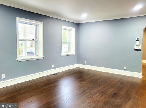 20 Kendall Blvd, Camden NJ  08107-1512 exterior