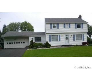 76 Michelle Dr, Rochester, NY 14617-4422