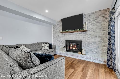 19 Conifer St, Wall Township NJ  07731-2620 exterior