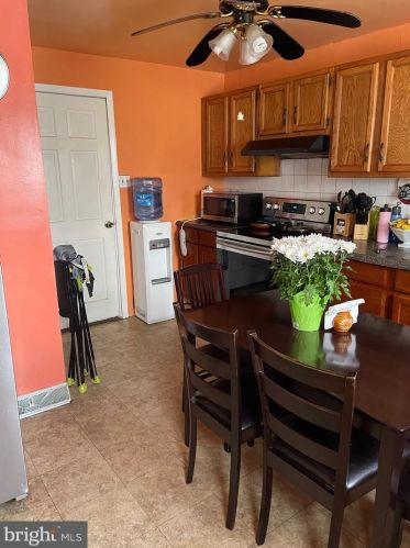 543 Rosedale Rd, Kennett Sq, PA 19348-2440