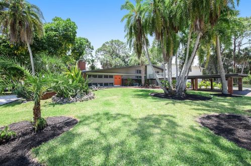 4610 Cypress Way, Saint Petersburg, FL 33705-4526