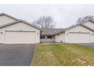 20297 Hunter Ct, Lakeville, MN 55044-7653