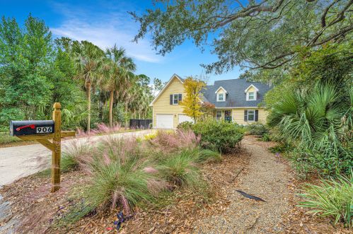 906 Ebbtide Way, Mount Pleasant SC  29464-2641 exterior