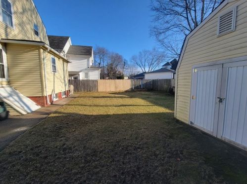 122 Warwick Ave, Providence RI  02905-3518 exterior