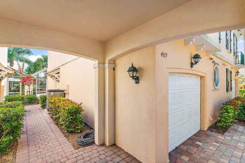 489 Capistrano Dr, West Palm Beach, FL 33410-4301