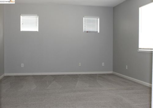 595 Scudero Cir, West Pittsburg CA  94565-2499 exterior