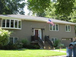 46 Bunker Ln, Newton, MA 02465-1727