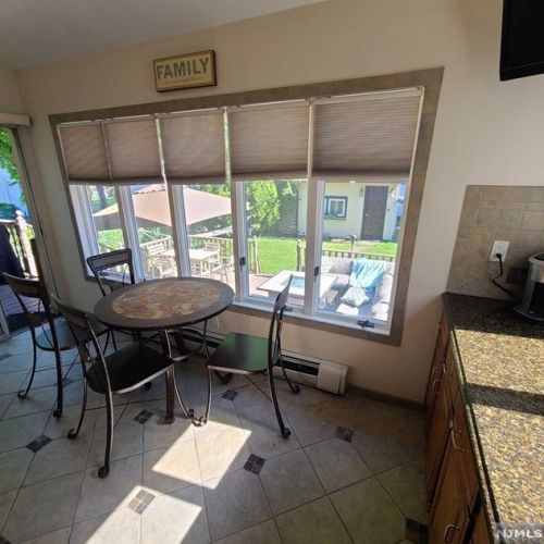 54 Hackensack Ave, Ridgefield Park NJ  07660-1328 exterior