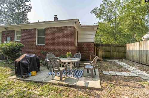 1512 Summerland Dr, Cayce-West Columbia SC  29033-2820 exterior