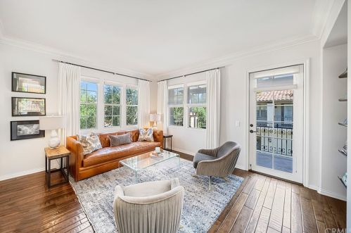 2 Altino, Newport Beach, CA 92657-1304