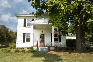 2360 Ruritan Rd, Roanoke, VA 24012-6914