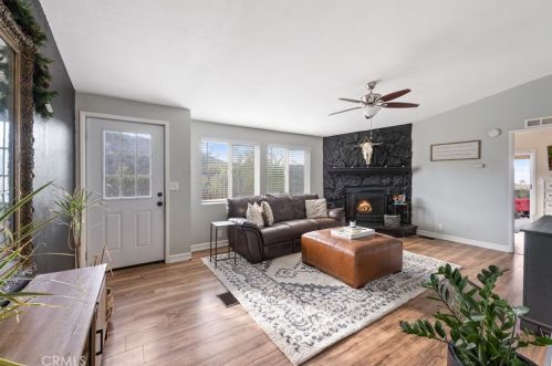 34291 Tractor Trl, Wildomar CA  92595-9490 exterior