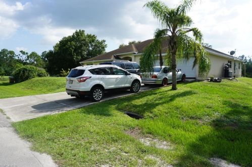 917 Canton Ave, Lehigh Acres, FL 33972-3503