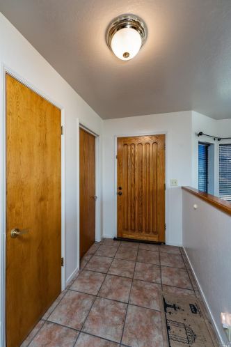 359 Laurel St, Willits CA  95490-3703 exterior