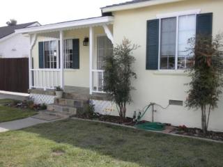 14141 Hammon Pl, Westminster, CA 92683-4117