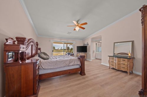 9721 Siwanoy Dr, Desert Hot Springs CA  92240-1330 exterior