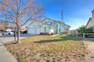 13209 Snowview Rd, Victorville, CA 92392-6729