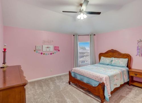 1178 Rustling Wind Ln, League City TX  77573-3052 exterior