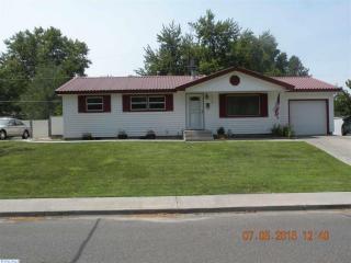 1916 Fruitland St, Kennewick, WA 99337-4845