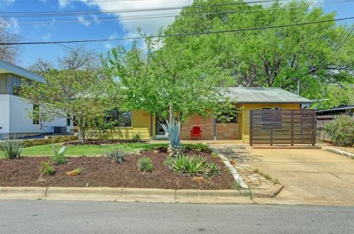 1902 Ann Arbor Ave, Austin, TX 78704-3230
