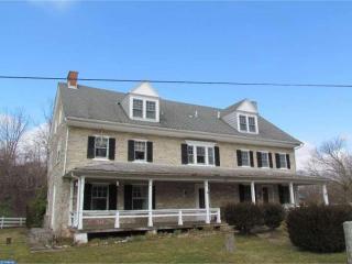 365 Hunter Rd, Basket, PA 19547-8824