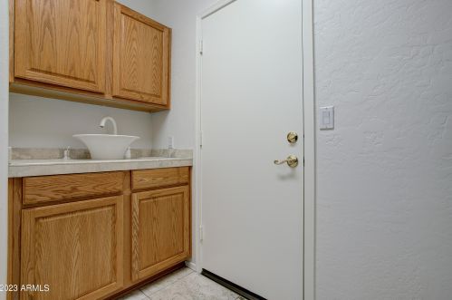 4632 Crocus Dr, Phoenix AZ 85032-5747 exterior