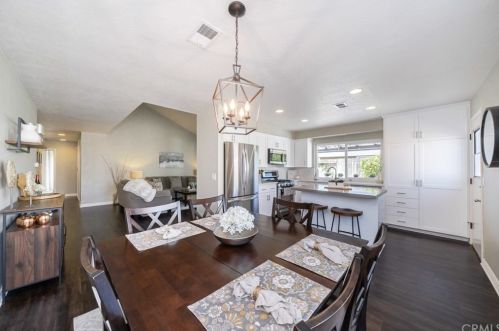 656 Rancho Santiago, Orange CA  92869-1951 exterior