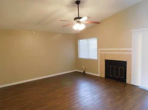 1302 Baronets Trl, Austin TX  78753-6899 exterior