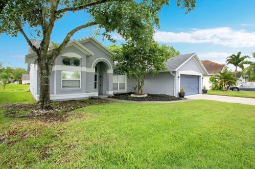 12142 Dickenson Ln, Orlando, FL 32821-7648