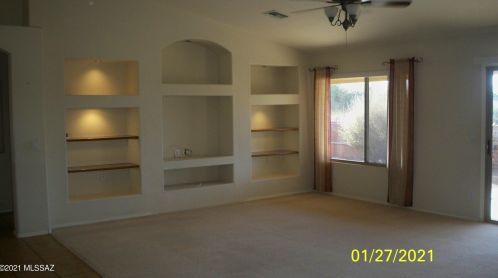 1385 Birds Nest Rd, Green Valley, AZ 85614-5502