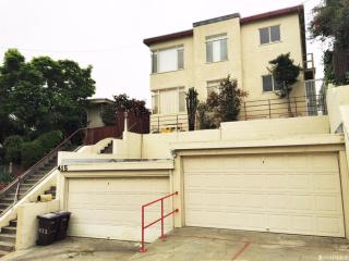 415 Merritt Ave, Oakland, CA 94610-5110