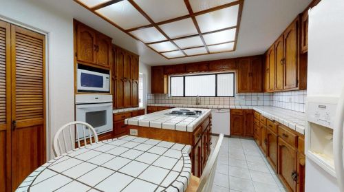 8005 Palm Ave, Winton, CA 95388-9639