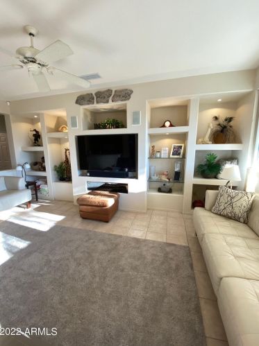 15552 Coral Pointe Dr, Sun City, AZ 85374-4566