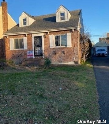 118-17 225th St, Jamaica, NY 11411-2012