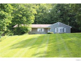 31 Nursery Rd, Ridgefield, CT 06877-3520