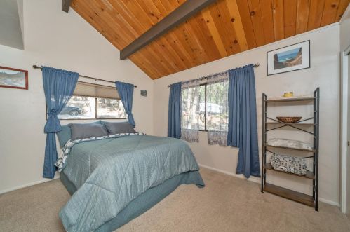 6544 Onyx Trl, Pacific House CA  95726-9732 exterior
