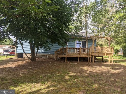 101 Monroe Ave, West Deptford, NJ 08051-1112