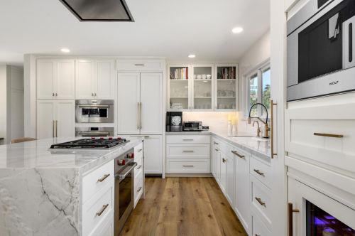 829 Roberto Ave, Santa Barbara, CA 93109-1630