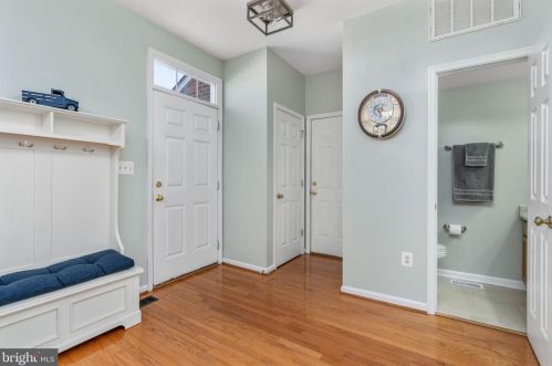 6029 Hot Spring Ln, Fredericksburg VA  22407-3708 exterior