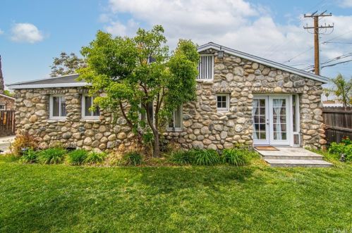 315 Lugonia Ave, Redlands CA  92374-2239 exterior