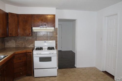 827 1 St, Pueblo CO 81001-4012 exterior