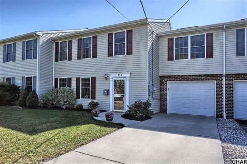 256 H St, Carlisle, PA 17013-1396
