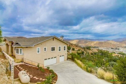 11786 Hi Ridge Rd, Lakeside, CA 92040-1010