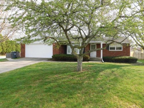 730 Floral Dr, Green Bay, WI 54301-2212