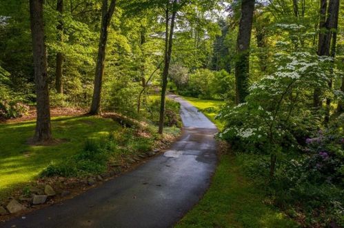 308 Mercer Rd, Greenville PA  16125-7802 exterior